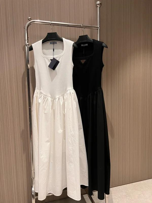 2025 Waist new summer French vest sleeveless dress slim skirt senior temperament long dress